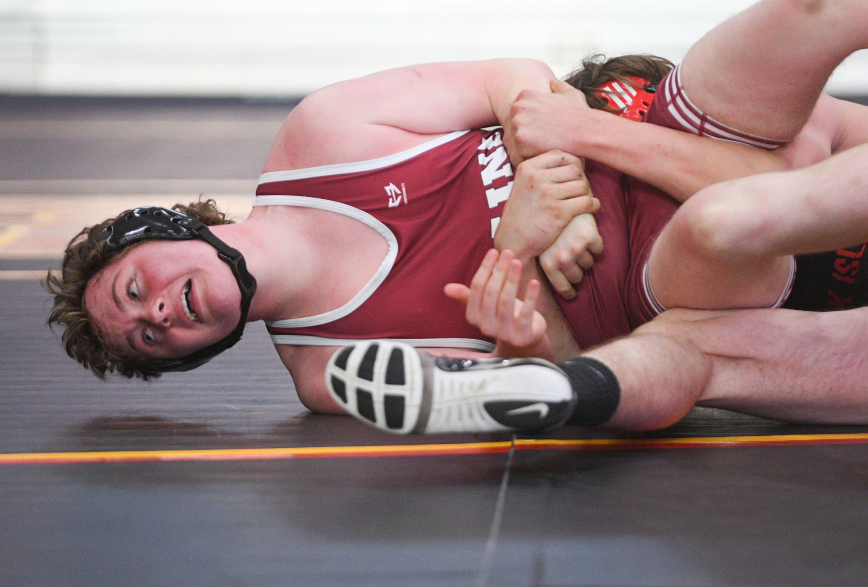 04921-qc-spt-moline-ri-wrestling-013